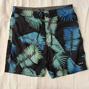 MENS HURLEY LEAF PRINT BLACK SWIM BOARD SHORTS SIZE 30 Tie Front Back Pocket